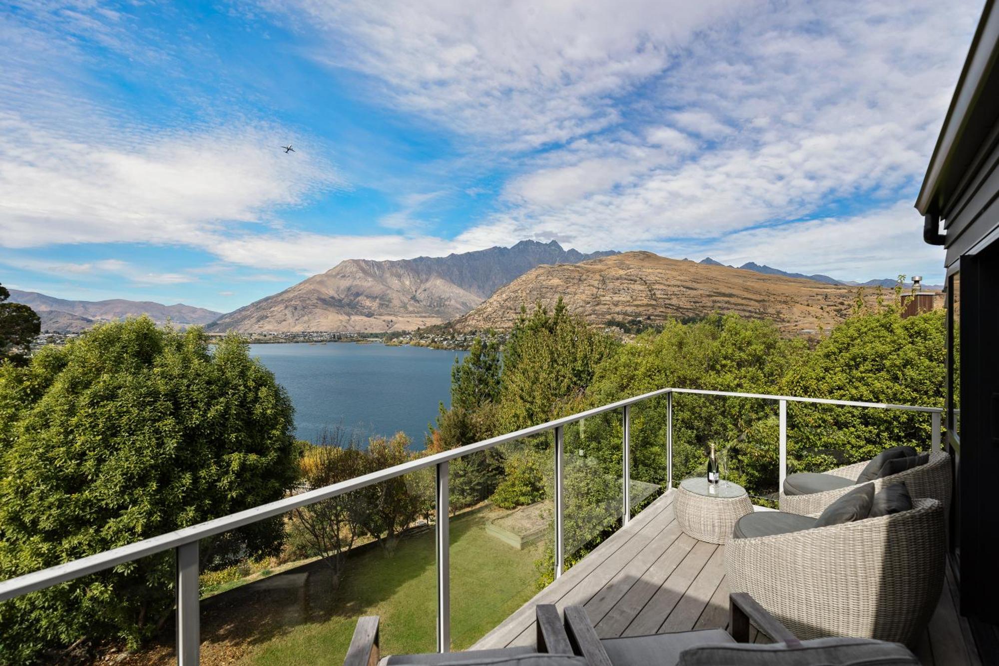 The Bonailie Bothy Villa Queenstown Exterior photo